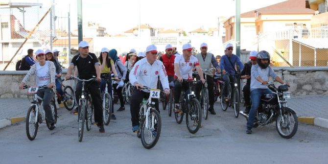 Karaman’da “Sağlık İçin Pedal Çeviriyoruz” Etkinliği
