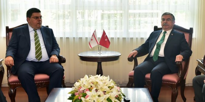 Bakan Yılmaz, Kktc Milli Eğitim Bakanı Berova İle Bir Araya Geldi