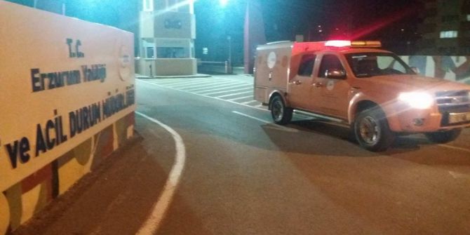 Erzurum’da Meydana Gelen Deprem Sonucu Gölveren Mahallesindeki Bazı Evlerde Hasar Oluştu