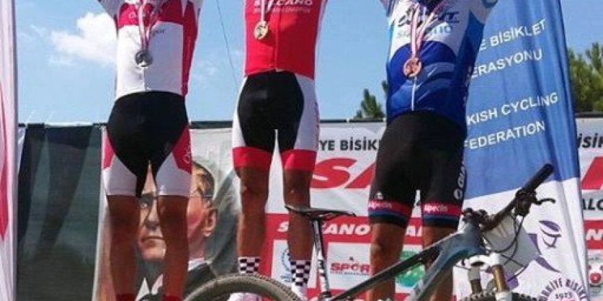 Adıyamanlı Bisiklet Yarışçısı Türkiye 3.sü Oldu