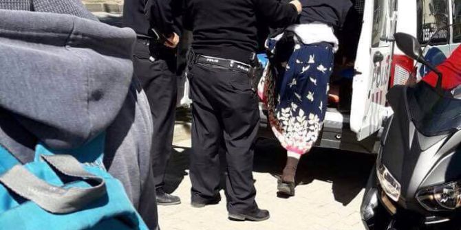 Kadın Kıyafetiyle Sokağa Çıkan Şahıs Polisi Alarma Geçirdi