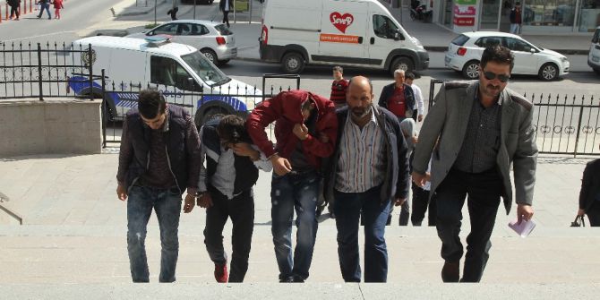 Uyuşturucu Tacirlerine Polis Darbesi