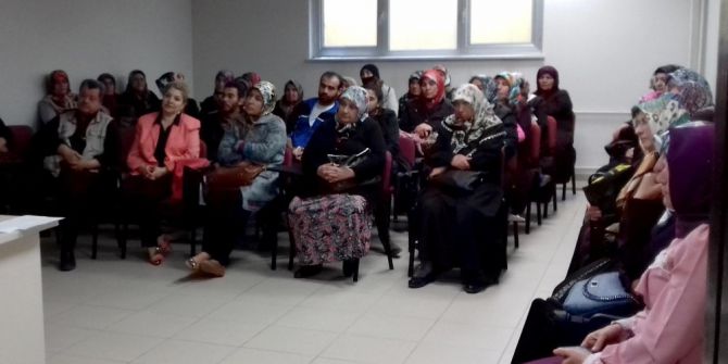 Gölbaşı Belediyesi’nden “Aile İçi İletişim” Eğitimi