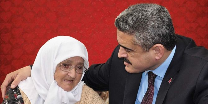 Başkan Alıcık, Tüm Annelerin Anneler Gününü Kutladı