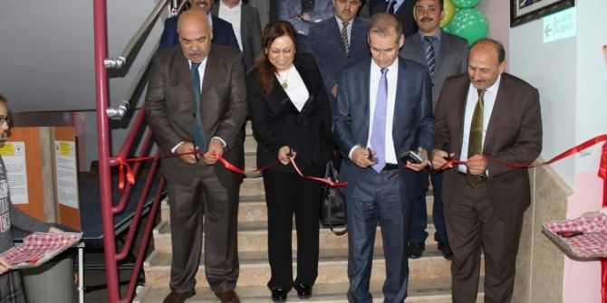 Bolvadin Fen Lisesi “Tubitak 4006 Bilim Ve Teknoloji Fuarı” Açıldı