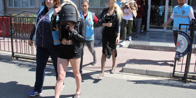 Türkiye’nin En Büyük Fuhuş Operasyonu: 29 Eskort Sitesi Yönetici Yakalandı