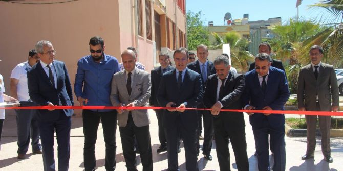 Fen Lisesinde Tübitak 4006 Bilim Fuarı Açıldı