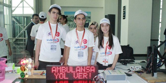 Bu Projeyle Ambulanslar Kırmızı Işıkta Beklemeyecek