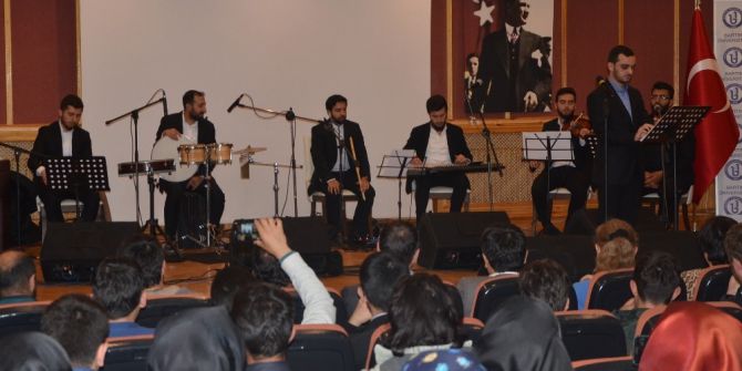 Bü’de Dini Musiki Söyleşişi Yapıldı, Konseri Büyüledi