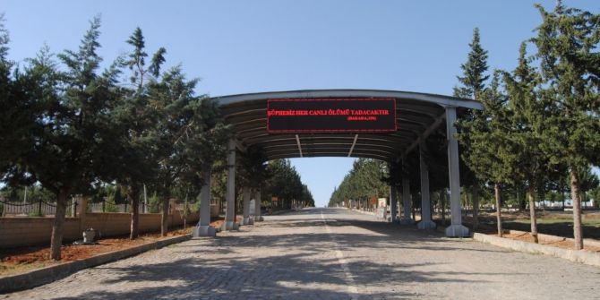 Şanlıurfa Asri Aile Mezarlığında Yeni Düzenleme