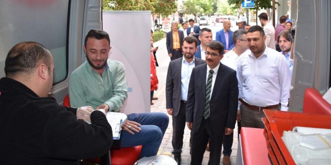 Şehzadeler Gençlik Meclisinden Kan Bağış Kampanyası