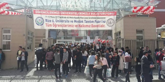 Nişantaşı Üniversitesi Rize’deki Fuarın İlgi Odağı Oldu