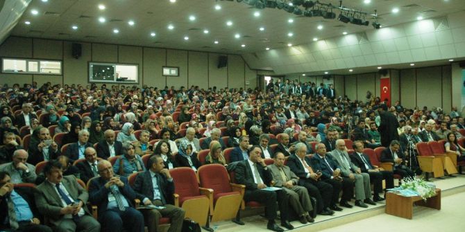 Van’da ‘Din Karşıtı Çağdaş Akımlar Ve Deizm’ Sempozyumu