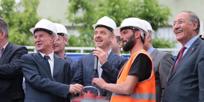 Gaziosmanpaşa’da Hacı Veyis Camii’nin Temeli Atıldı