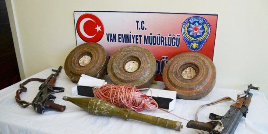 Van’da Zırhlı Polis Aracına Bombalı Saldırı