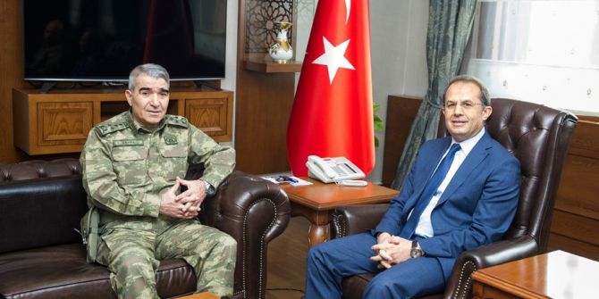 Orgeneral Savaş’tan Vali Taşyapan’a Ziyaret