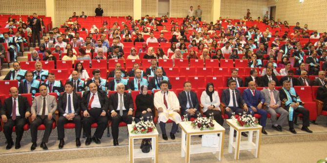 7 Aralık Üniversitesinden 2 Bin 838 Kişi Mezun Oldu