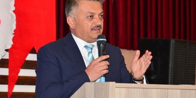 Vali Yazıcı, Anneler Günü’nü Kutladı