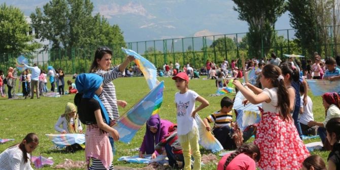 Gürsulu Çocukların Uçurtma Coşkusu