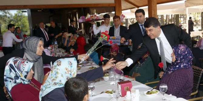 Şehitkamilli Yetim Anneler Unutulmadı