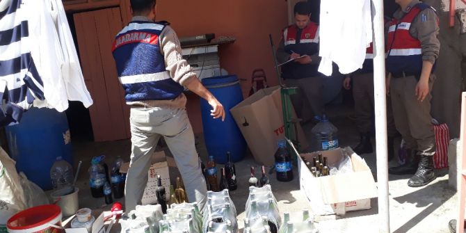 Kırklareli’nde 163 Litre Kaçak İçki Ele Geçirildi