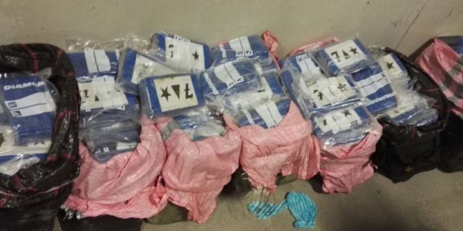 Çanakkale’de Gemide 293 Kilo Kokain Ele Geçirilmesi Kameraya Yansıdı