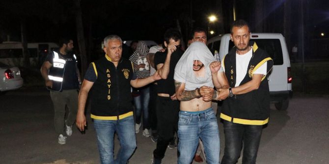 Adana Ve Samsun Merkezli Dev Fuhuş Operasyonu: 30 Gözaltı