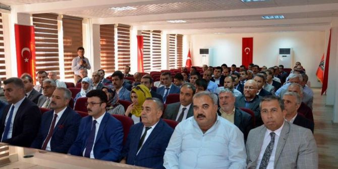 Vali Çataklı, Okul Aile Birliği Başkanlarıyla Toplantı Yaptı