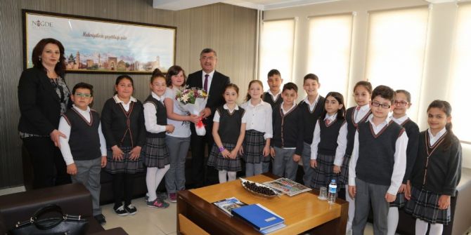 Niğde Belediye Başkanı Faruk Akdoğan’dan Öğrencilere Yerel Yönetimler Dersi