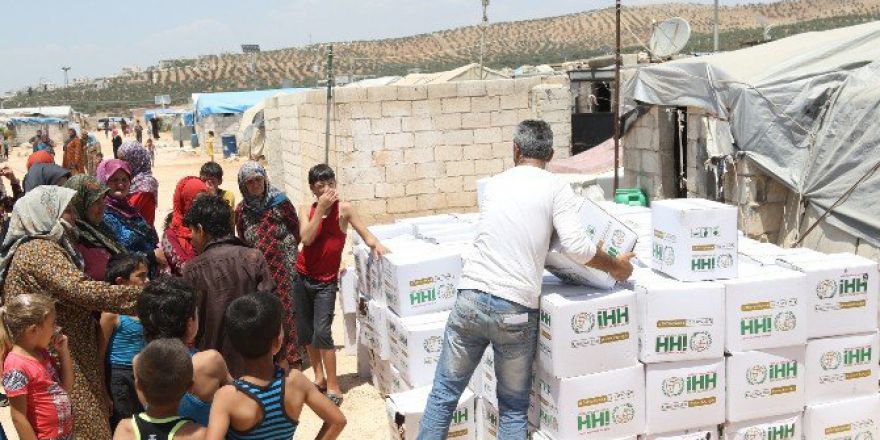 İhh Suriye’ye 7 Ayda 1805 Yardım Tırı Gönderdi