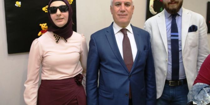 “Görmeden” Sergisi Hayran Bıraktı