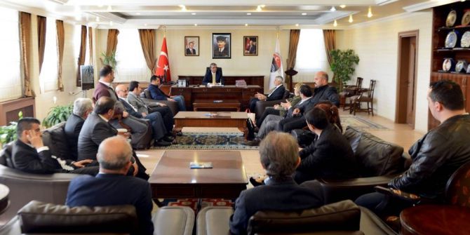 Kent Konseyleri Birliğinden Vali Özefe’ye Ziyaret