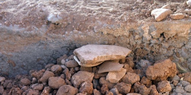 Peyzaj Çalışmasında Kullanılan Topraktan Arkeolojik Malzemeler Çıktı