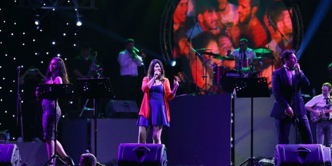 Üniversite Öğrencileri, Sunshine Band Gurubu İle Coştu