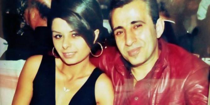 Genç Kadın Kendini Astı