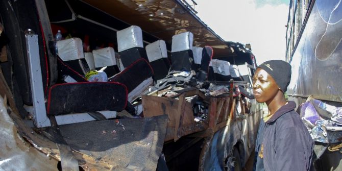 Kenya’da Otobüs Kamyonlarla Çarpıştı: 20 Ölü