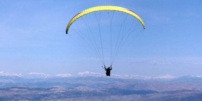 Festivalde, Bisiklet Yarışları Ve Yamaç Paraşütü Renkli Görüntüler Oluşturdu