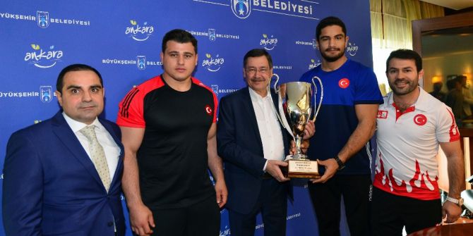 Gökçek, Avrupa Şampiyonu Akgül Ve Kayaalp’i Kabul Etti