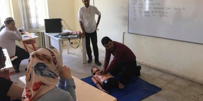 Halk Eğitim Merkezsinin İlk Yardım Kursu Devam Ediyor