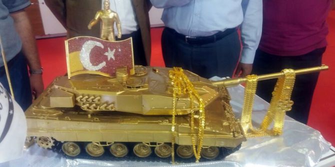 15 Temmuz’un Paha Biçilemez Altın Tankı Görücüye Çıktı