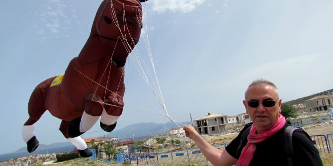 Çeşme Semaları Uçurtmalarla Renklendi