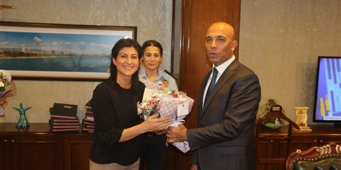 Emniyet Müdürü Şahne, Kadın Polislerin ’Anneler Günü’nü Kutladı