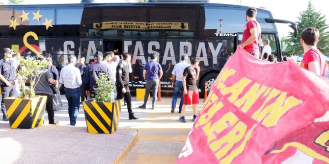 Galatasaray, Gaziantep’te Protestoyla Karşılandı