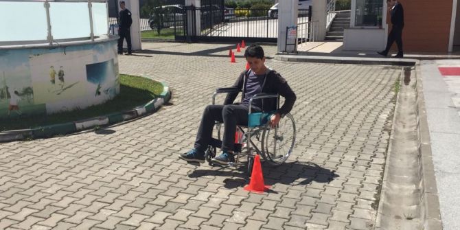 Yurt Öğrencileri Ve Engelli Öğrenciler Doyasıya Eğlendi