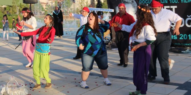 Elazığ’da Engelliler Haftası Etkinliği