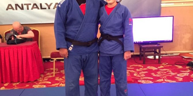 Salihli Belediyesporlu Bingöl Ve Gezer’e Milli Görev