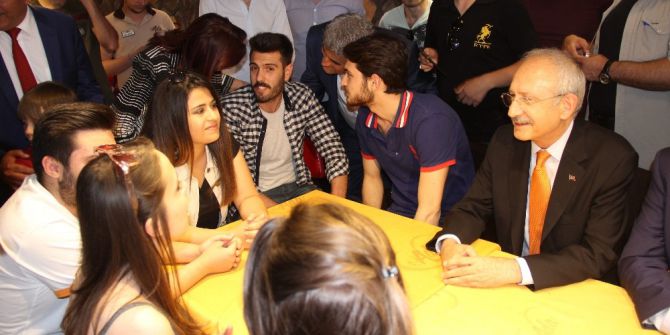 Chp Genel Başkanı Kılıçdaroğlu Gençlerle Buluştu