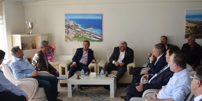 Müsteşar Aka Adilcevaz’da