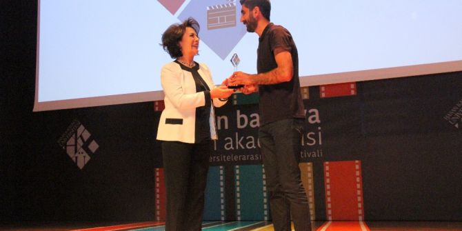 Zor Şartlar Altında Çektiği Kısa Film 300 Film Arasından Birinci Oldu