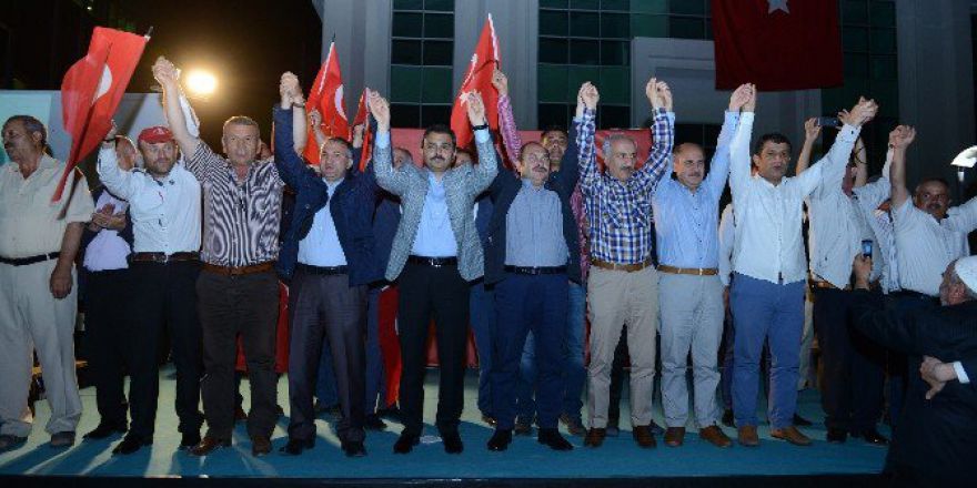 Başkan Külcü, Alaca’da Demokrasi Nöbetine Katıldı